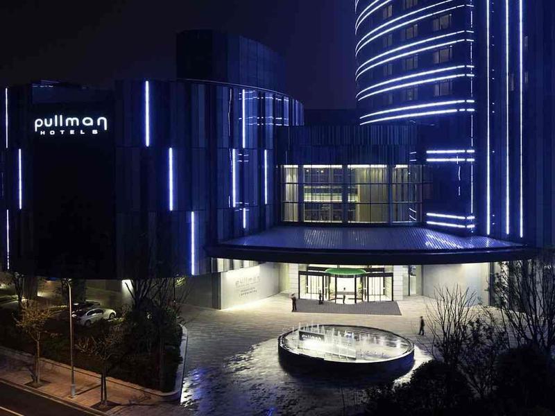Pullman Shanghai Xuhui Exterior foto